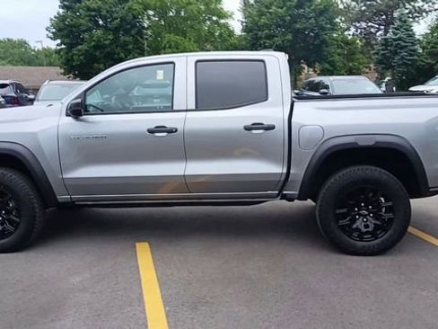 Used 2024 Chevrolet Colorado Trail Boss AWD/4WD image 8