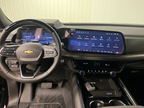 New 2026 Chevrolet Tahoe High Country image 17