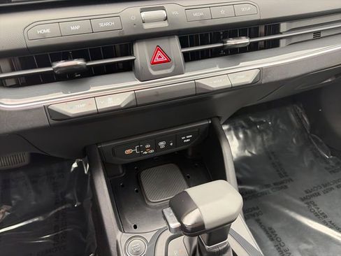 Used 2025 Kia K4 EX FWD image 20