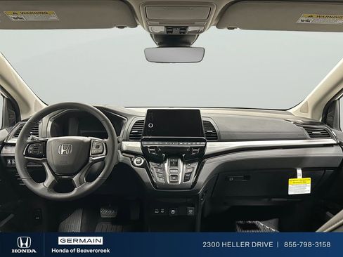 New 2026 Honda Odyssey Touring image 10