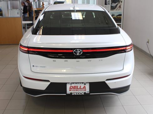 New 2026 Toyota Crown Nightshade image 6