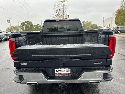 Used 2022 GMC Sierra 1500 SLT w/ SLT Premium Plus Package image 9