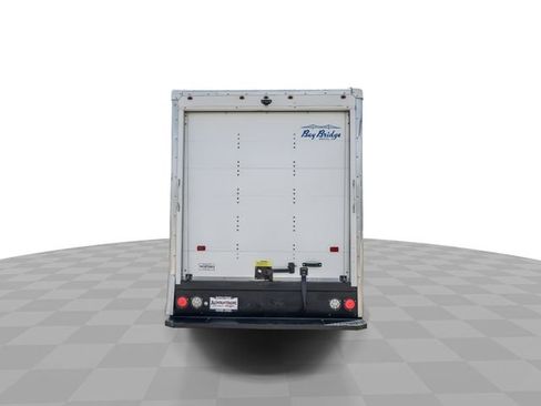Used 2022 Chevrolet Express 3500 w/ Driver Convenience Package RWD image 7