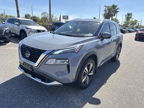 Certified 2023 Nissan Rogue Platinum w/ Platinum Premium Package FWD image 8