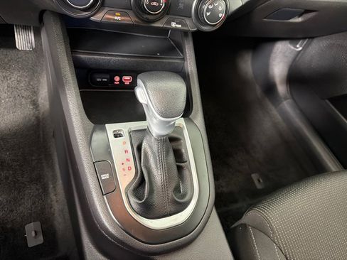 Used 2021 Kia Forte LXS image 18