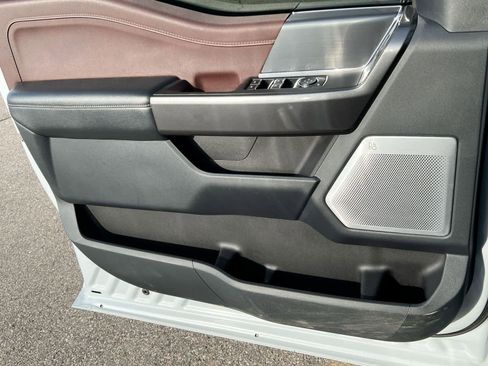 Used 2021 Ford F150 Lariat w/ Equipment Group 502A High image 29