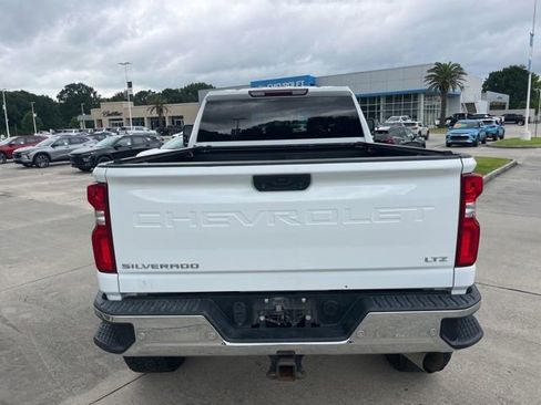 Used 2022 Chevrolet Silverado 2500 LTZ w/ Safety Package AWD/4WD image 7
