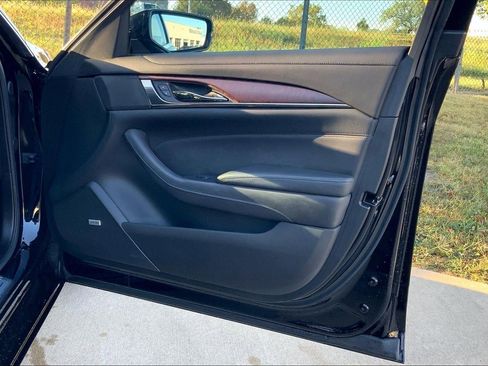 Used 2018 Cadillac CTS Luxury image 26