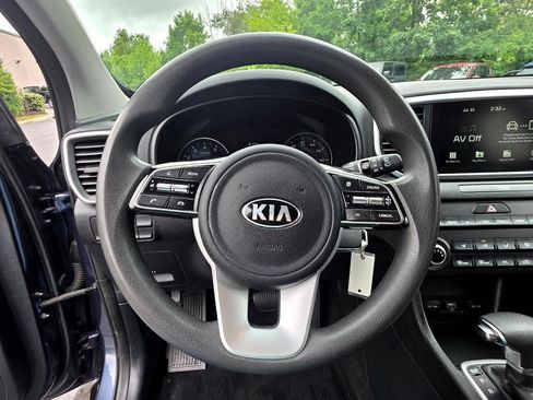 Used 2021 Kia Sportage LX FWD image 17