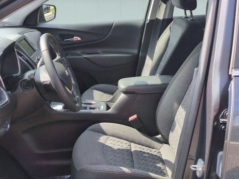 Used 2022 Chevrolet Equinox LT FWD image 11