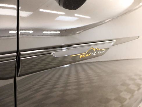 New 2026 Volkswagen Atlas Peak Edition AWD/4WD image 18