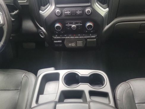 Used 2020 Chevrolet Silverado 2500 LTZ image 19