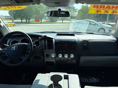 Used 2013 Toyota Tundra 4x4 Double Cab w/ Tow Pkg image 16