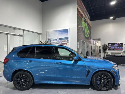 Used 2018 BMW X5 M AWD/4WD image 30
