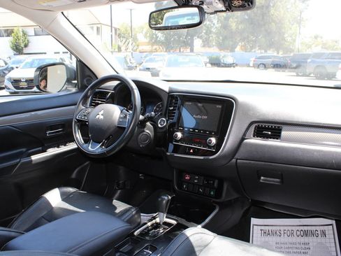 Used 2020 Mitsubishi Outlander SEL FWD image 19