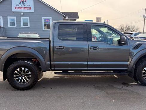 Used 2019 Ford F150 Raptor w/ Equipment Group 802A Luxury image 8