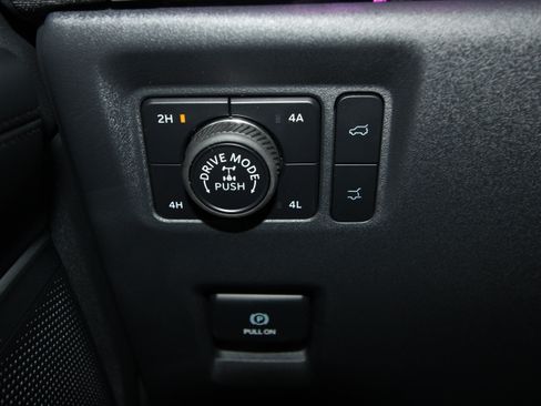 New 2026 Ford Expedition Tremor AWD/4WD image 8