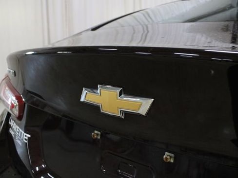 Used 2020 Chevrolet Malibu LT FWD image 30