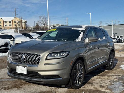 Certified 2023 Lincoln Nautilus Reserve image 11