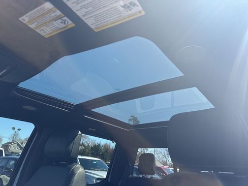 Certified 2023 Ford F150 Lariat w/ Equipment Group 502A High image 21