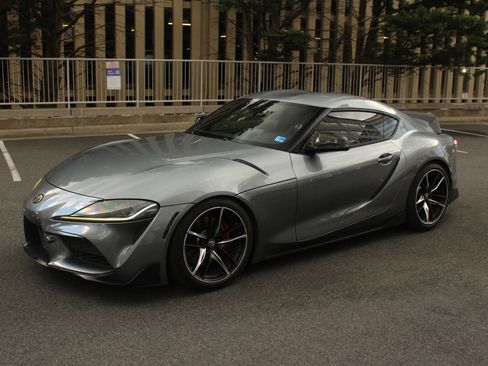 Used 2021 Toyota Supra Premium w/ Driver Assist Package RWD image 15