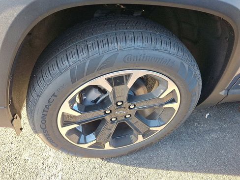 New 2026 Chevrolet Equinox LT image 4