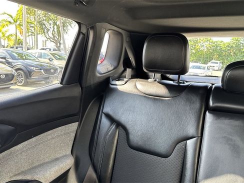 Used 2023 Jeep Compass Latitude w/ Sun and Sound Group image 18