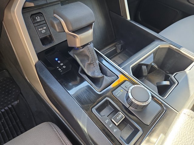 Used 2024 Toyota Tundra SR5 AWD/4WD image 18