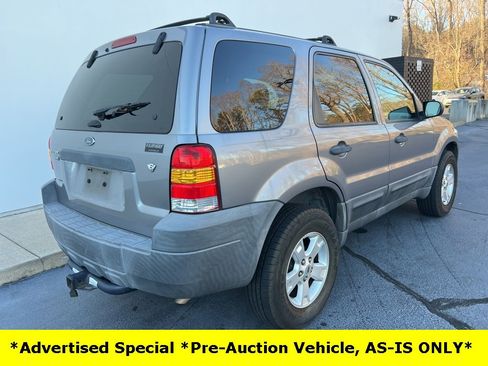 Used 2007 Ford Escape XLT image 9