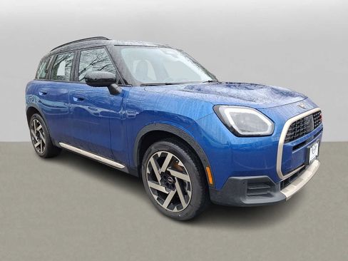 Certified 2025 MINI Cooper Countryman S image 3