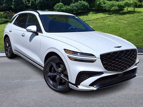 New 2026 Genesis GV70 2.5T Sport Prestige AWD/4WD image 2