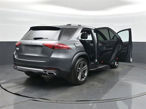 Used 2020 Mercedes-Benz GLE 350 w/ Premium Package image 42