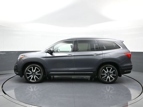 Certified 2022 Honda Pilot Touring image 9