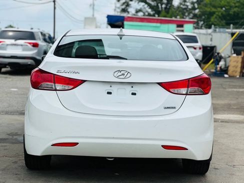 Used 2012 Hyundai Elantra Limited FWD image 8