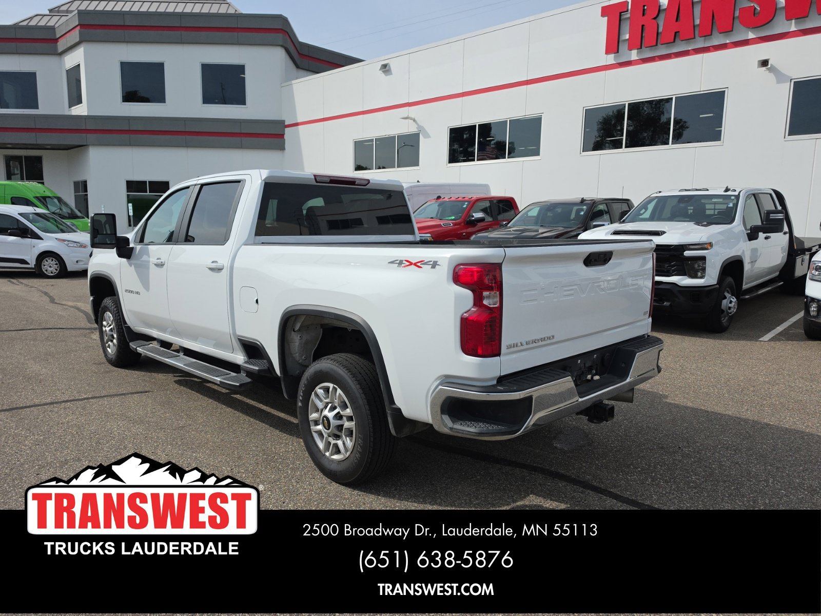 Used 2026 Chevrolet Silverado 2500 LT AWD/4WD image 3