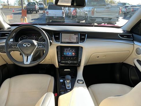 Used 2022 INFINITI QX50 Sensory w/ Cargo Package image 17