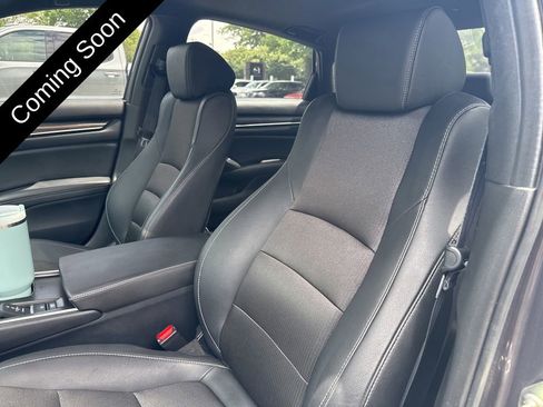 Used 2020 Honda Accord Sport image 10