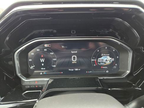 New 2026 GMC Sierra 1500 Elevation image 14