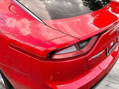 Used 2019 Kia Stinger GT2 AWD/4WD image 28