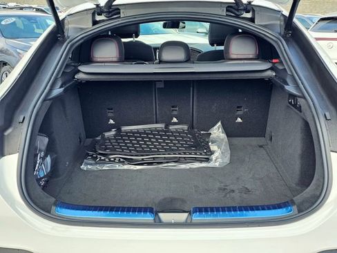 New 2026 Mercedes-Benz GLE 53 AMG GLE 53 AMG image 10