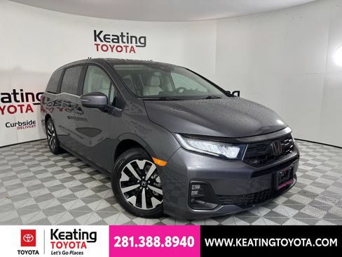 Used 2025 Honda Odyssey EX-L image 2
