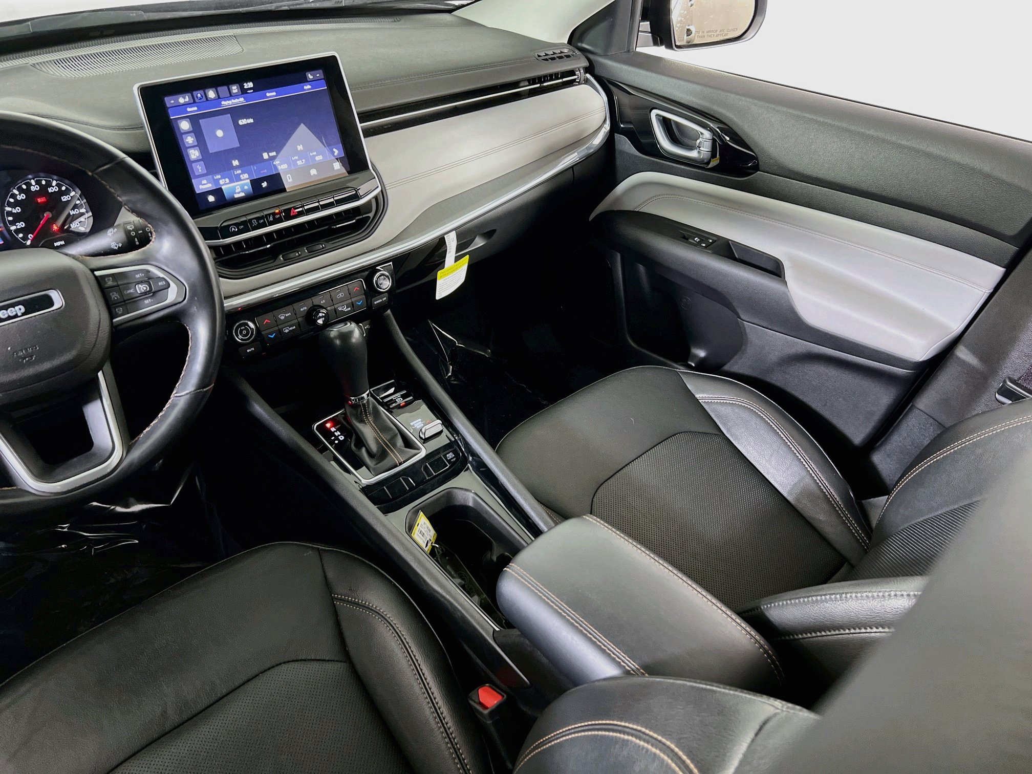 Used 2022 Jeep Compass Limited AWD/4WD image 21
