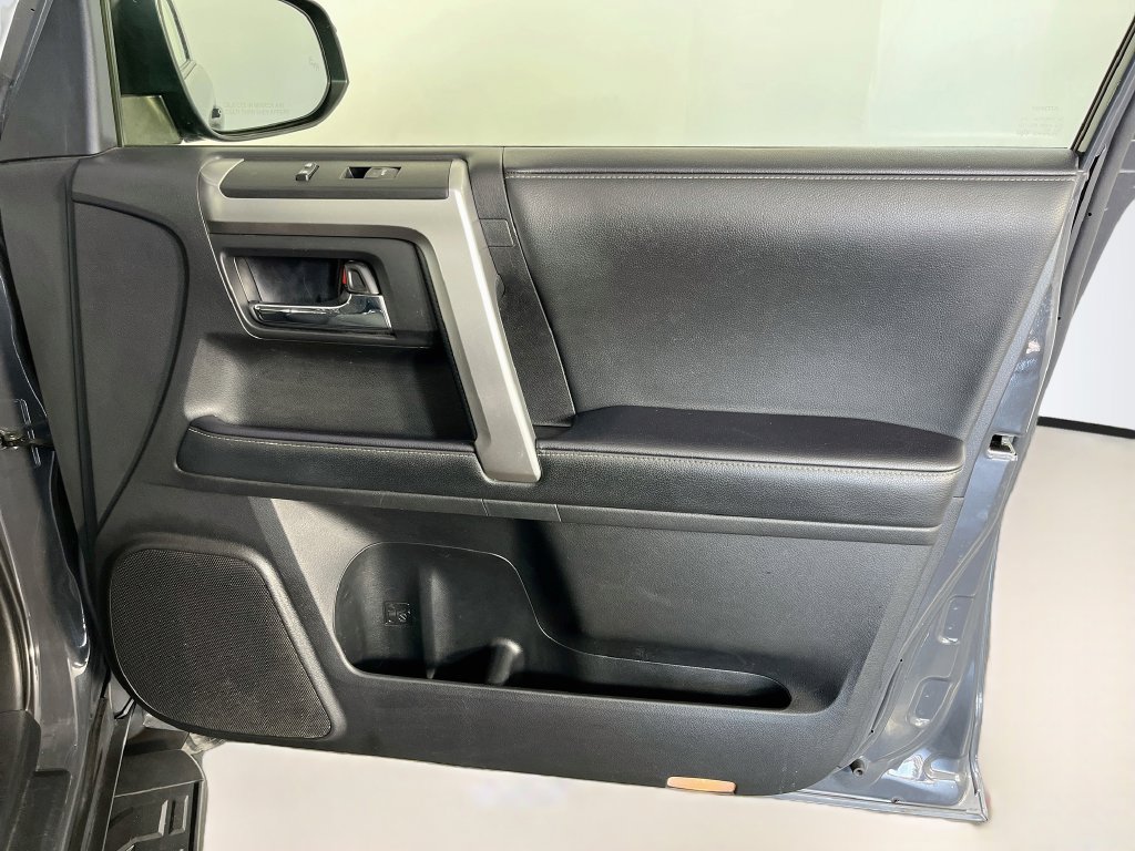 Used 2024 Toyota 4Runner SR5 Premium AWD/4WD image 31