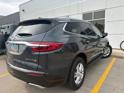 Used 2018 Buick Enclave Premium AWD/4WD image 6
