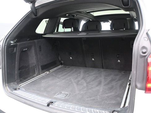 Used 2018 BMW X3 xDrive30i w/ Driving Assistance Package AWD/4WD image 12