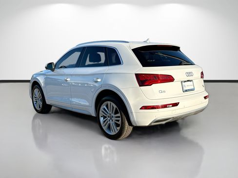 Used 2018 Audi Q5 Premium Plus w/ Premium Plus Package image 5