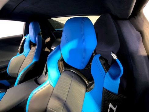 Used 2022 Chevrolet Corvette Stingray Premium Conv w/ Z51 Performance Package image 24