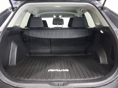 Used 2023 Toyota RAV4 LE image 26