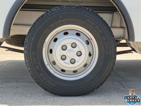 Used 2018 RAM ProMaster 3500 w/ Premium Appearance Group FWD image 23