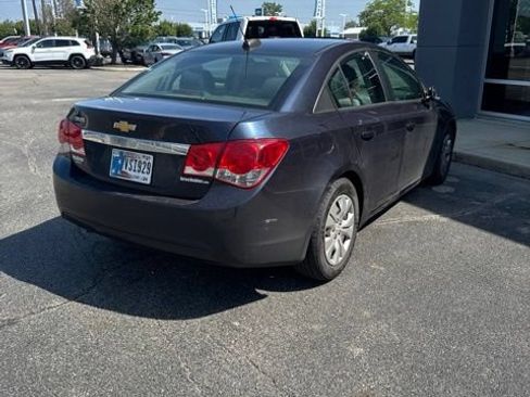 Used 2016 Chevrolet Cruze LS FWD image 8